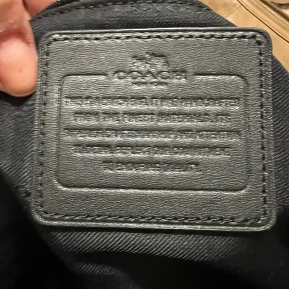 Coach Black Leather Turn lock Shoulder Hobo Bag - Picture 6 of 6